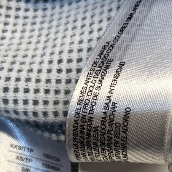 Roots Gender Free Quarter Zip Sweatshirt in Grey Size L Pockets - Picture 4 of 4